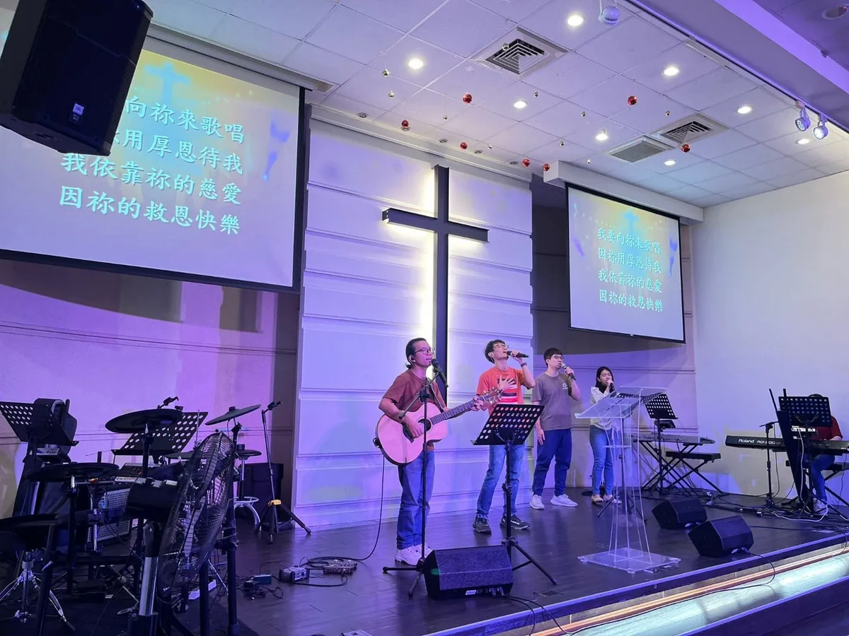 大坪林福音靈糧堂主日敬拜